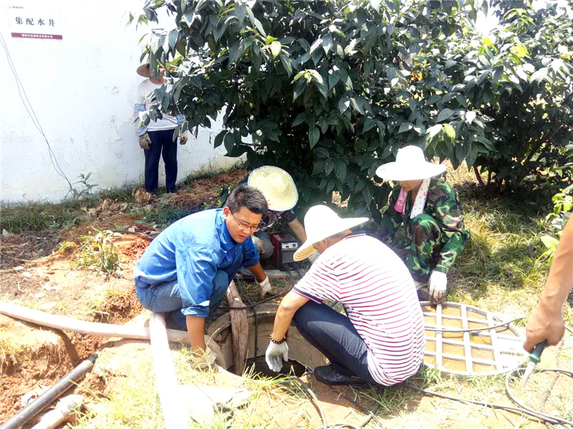 烈日暴雨無所懼 全力以赴保安全